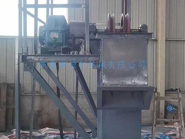 提升機(jī)